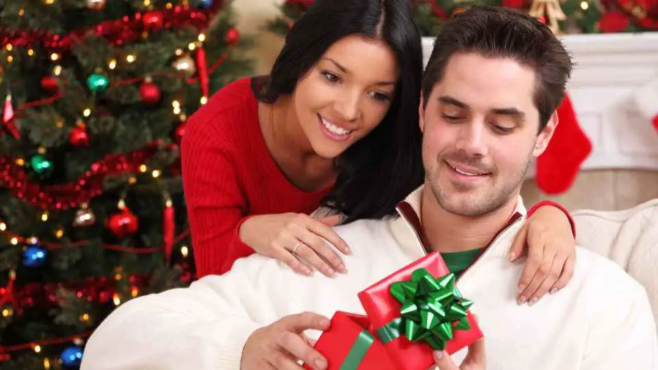 Romantic Gifts for Husband 